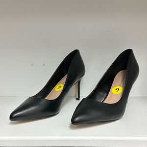 BCBGeneration Black Pointed Toe Heels